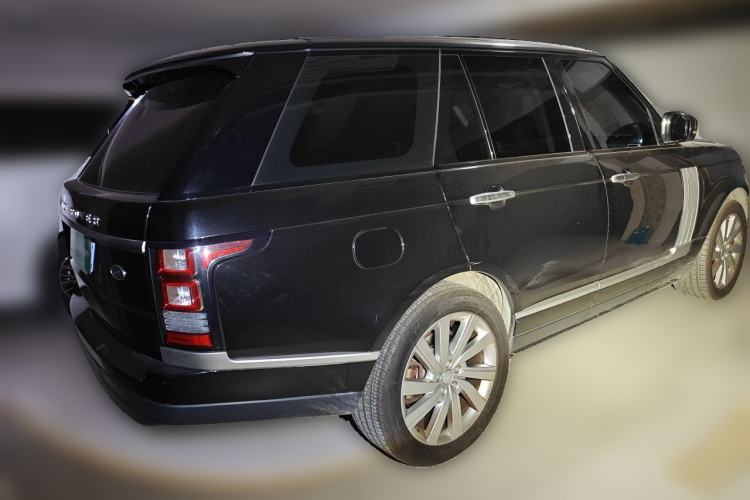 Used Land Rover Range  Rear Right 45 Deg