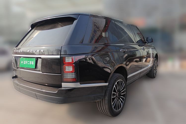 Used Land Rover Range 2015 3.0 TDV6 Vogue SE Extended-Length Model Rear Right 45 Deg