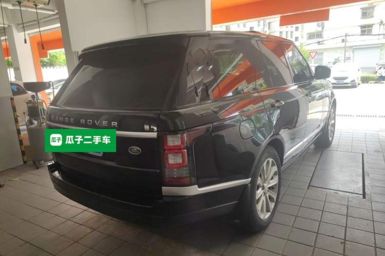 Used Land Rover Range 2015 3.0 SC V6 Vogue Rear Right 45 Deg