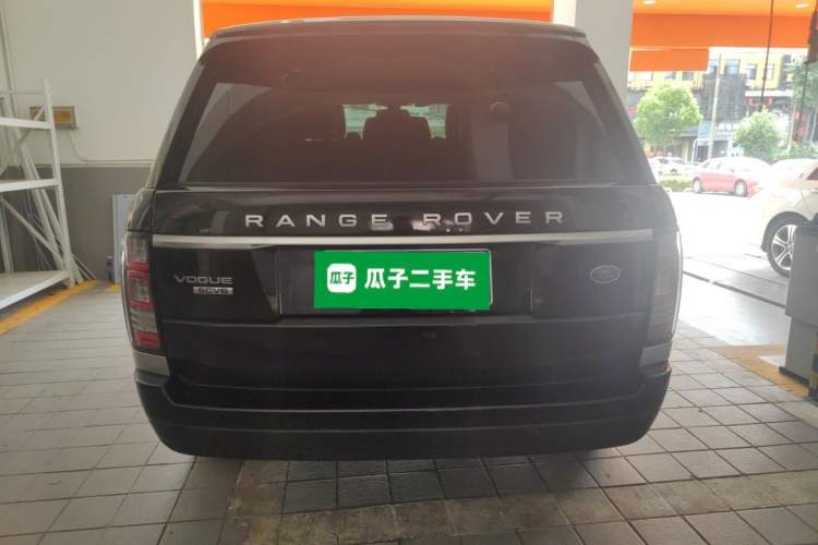 Used Land Rover Range 2015 3.0 SC V6 Vogue Rear