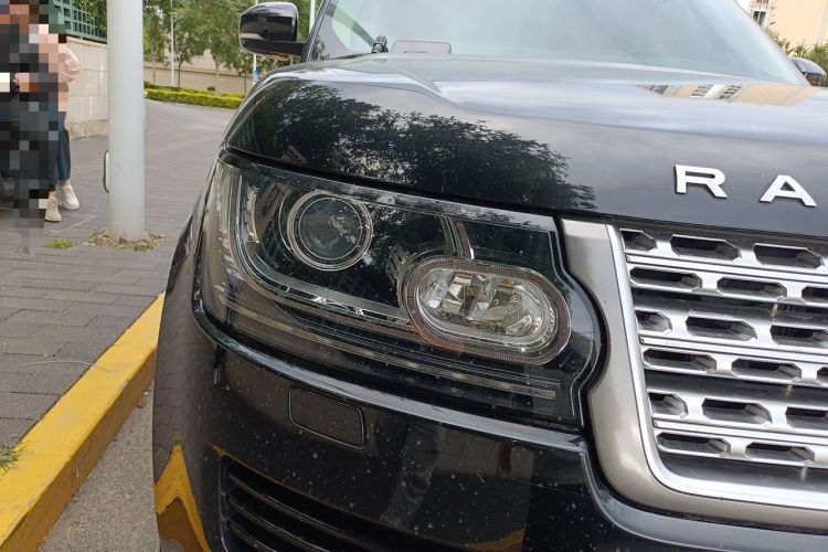 Used Land Rover Range 2015 3.0 SC V6 Vogue Right Front Headlight