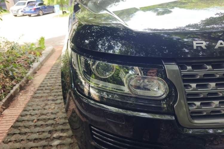 Used Land Rover Range  Right Front Headlight