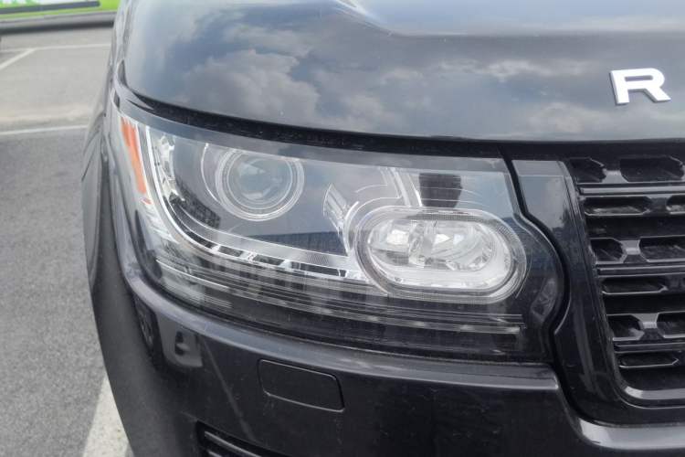 Used Land Rover Range  Right Front Headlight