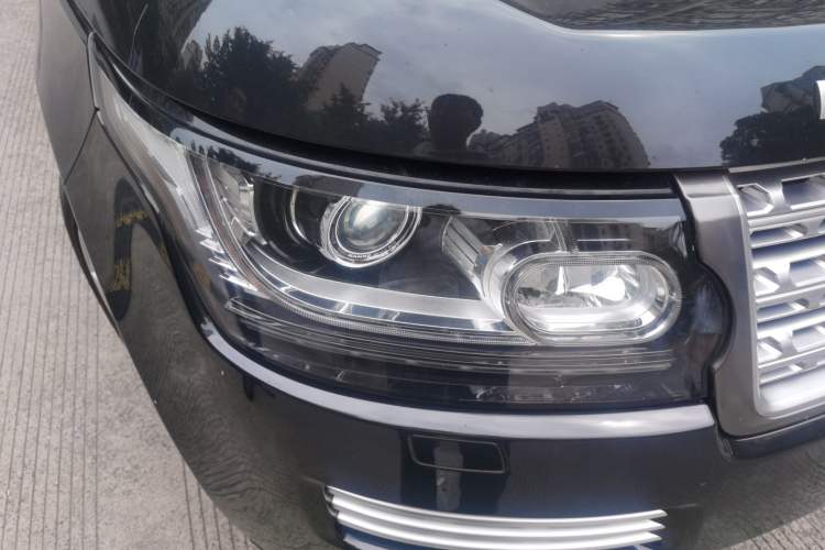 Used Land Rover Range 2015 3.0 SC V6 Vogue SE Long-Wheelbase Edition Right Front Headlight
