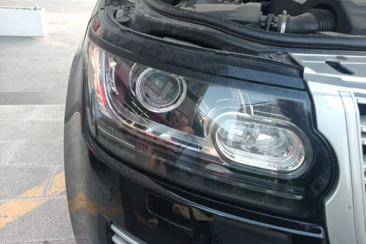 Used Land Rover Range  Right Front Headlight