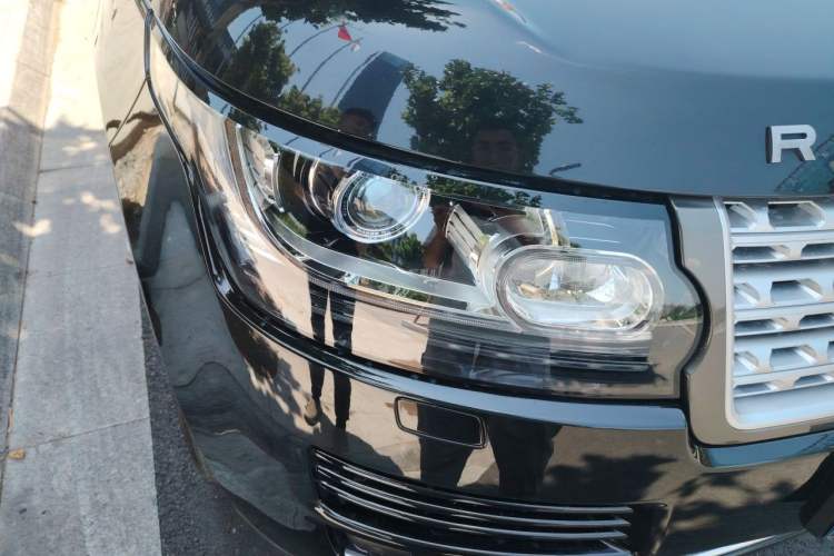 Used Land Rover Range 2015 3.0 SC V6 Vogue Right Front Headlight
