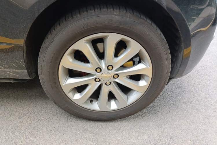 Used Land Rover Range 2015 3.0 SC V6 Vogue Right Front Wheel Hub