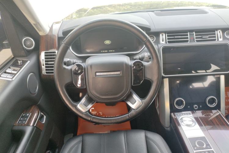 Used Land Rover Range 2015 3.0 SC V6 Vogue Steering Wheel