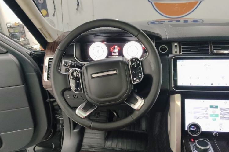 Used Land Rover Range 2015 3.0 SC V6 Vogue SE Long-Wheelbase Edition Steering Wheel