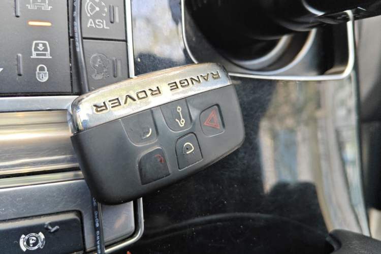 Used Land Rover Range  Vehicle Key