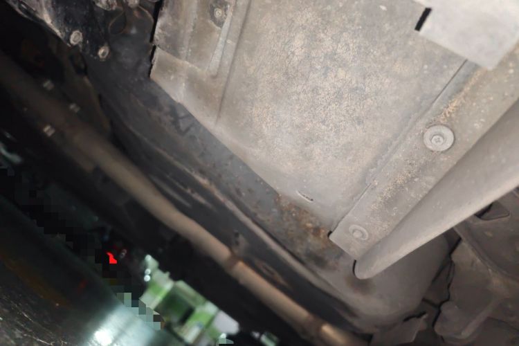 Used Land Rover Range 2015 3.0 TDV6 Vogue SE Extended-Length Model Chassis Rear Left