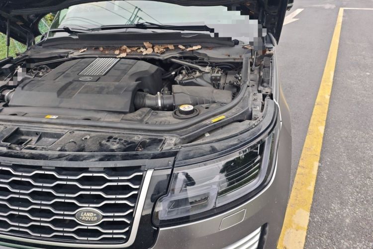 Used Land Rover Range 2015 3.0 SC V6 Vogue SE Long-Wheelbase Edition Engine Bay Left
