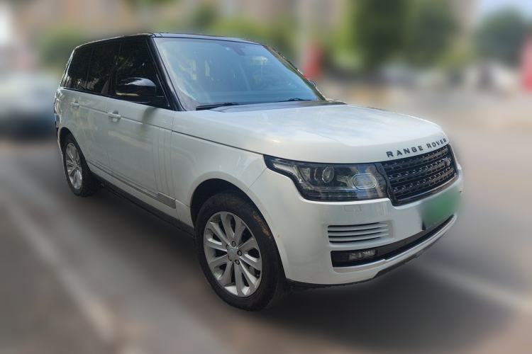 Used Land Rover Range 2015 3.0 SC V6 Vogue Front Right 45 Deg