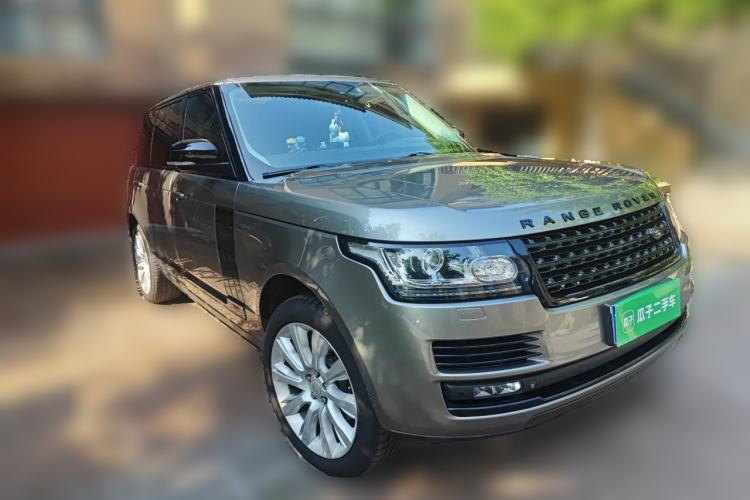Used Land Rover Range 2015 3.0 SC V6 Vogue SE Long-Wheelbase Edition Front Right 45 Deg