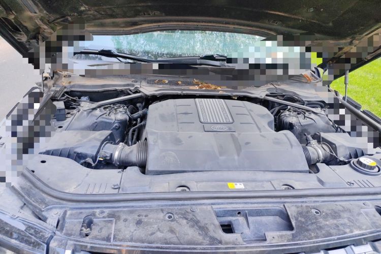 Used Land Rover Range 2015 3.0 SC V6 Vogue SE Long-Wheelbase Edition Engine Bay