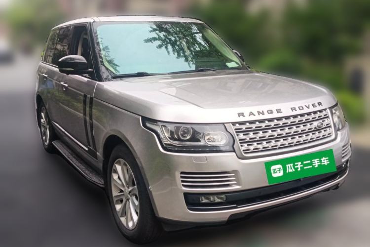 Used Land Rover Range 2015 3.0 SC V6 Vogue Front Right 45 Deg
