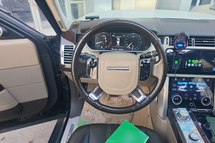 Used Land Rover Range 2015 3.0 SC V6 Vogue SE Long-Wheelbase Edition Steering Wheel