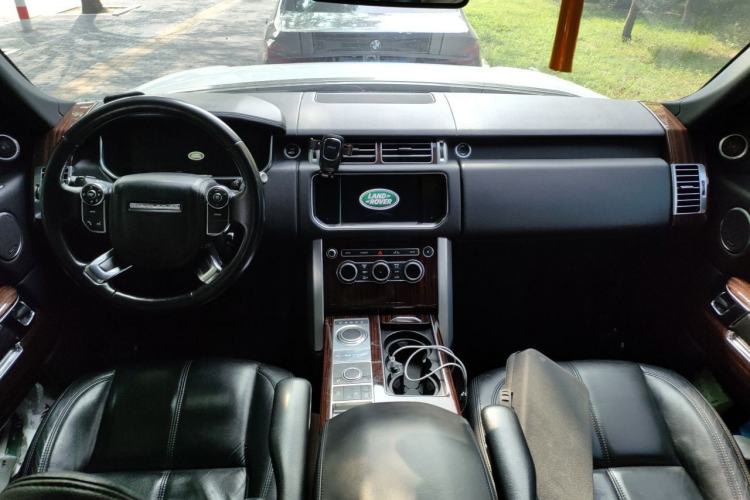 Used Land Rover Range  Center Console