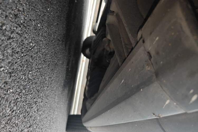 Used Land Rover Range  Chassis Front Left