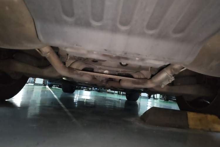 Used Land Rover Range 2015 3.0 SC V6 Vogue Chassis Rear
