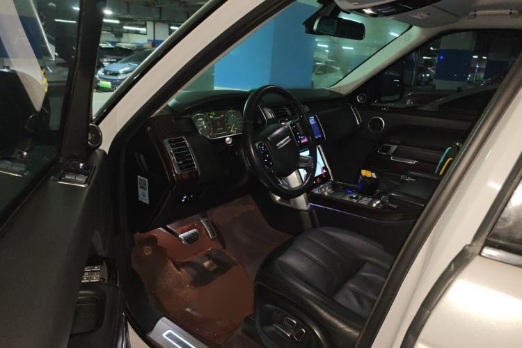 Used Land Rover Range 2015 3.0 SC V6 Vogue SE Long-Wheelbase Edition Driver Seat
