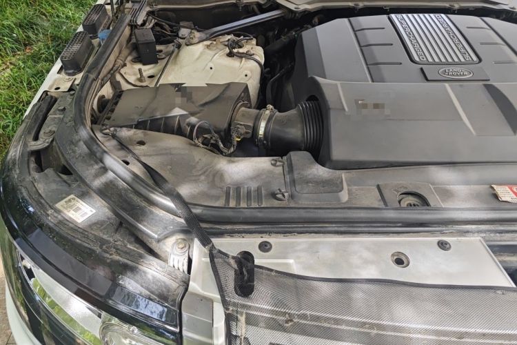 Used Land Rover Range  Engine Bay Right