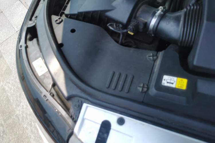 Used Land Rover Range 2015 3.0 SC V6 Vogue Engine Bay Right