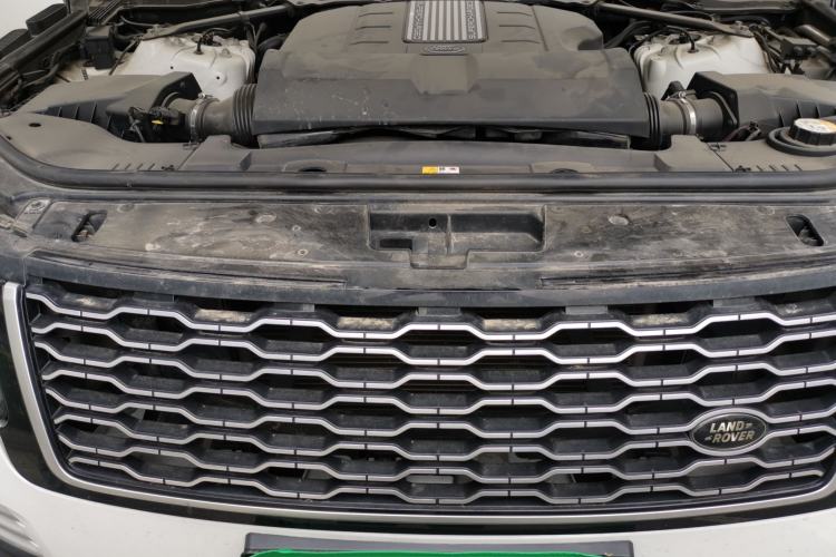 Used Land Rover Range 2015 3.0 SC V6 Vogue Engine Bay