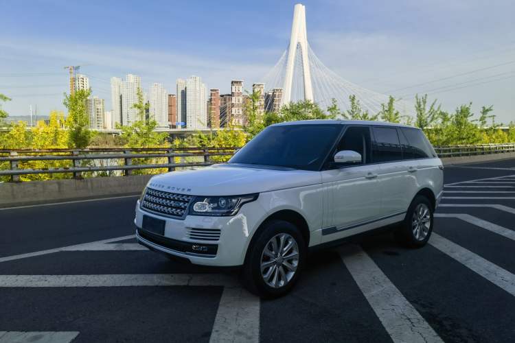 Used Land Rover Range 2015 3.0 SC V6 Vogue Exterior 1