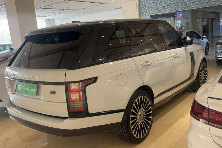 Used Land Rover Range 2015 3.0 SC V6 Vogue Exterior 3