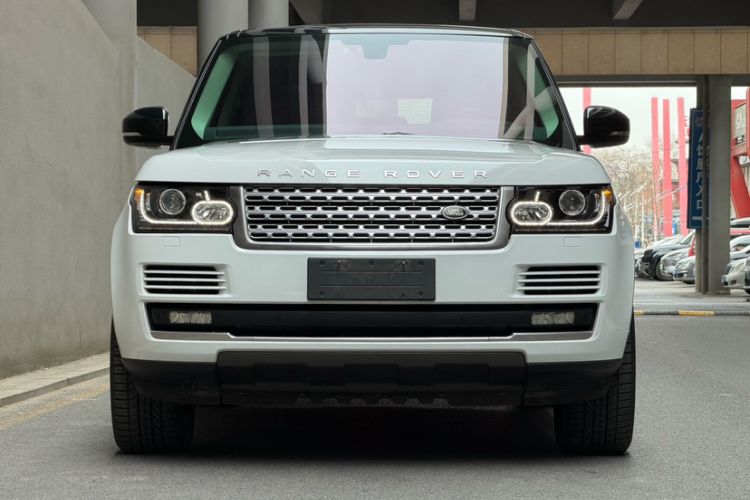 Used Land Rover Range 2015 3.0 SC V6 Vogue Exterior 4