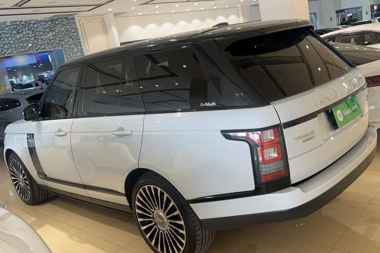 Used Land Rover Range 2015 3.0 SC V6 Vogue Exterior 5