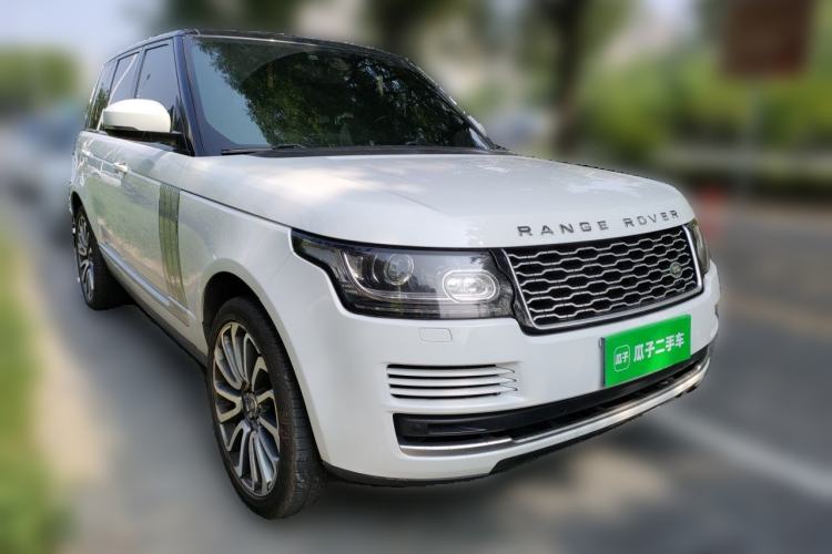 Used Land Rover Range  Front Right 45 Deg