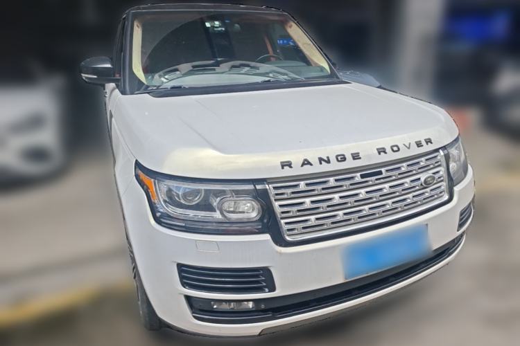 Used Land Rover Range  Front Right 45 Deg
