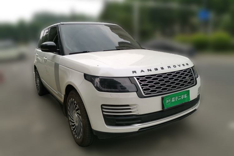 Used Land Rover Range 2015 3.0 SC V6 Vogue Front Right 45 Deg