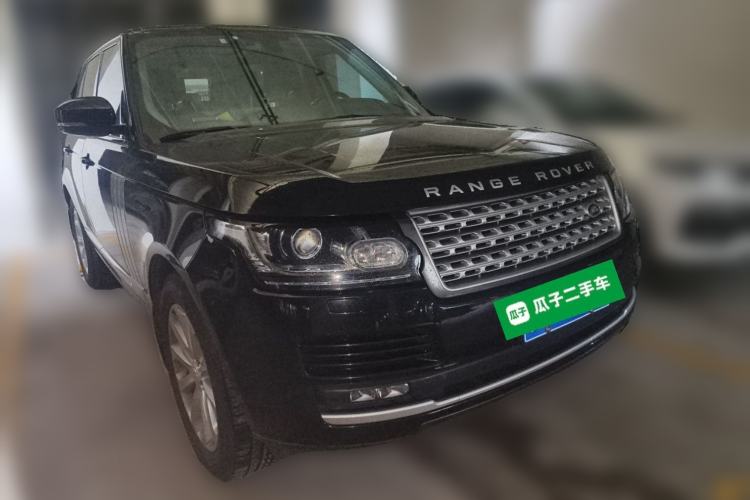 Used Land Rover Range 2015 3.0 SC V6 Vogue Front Right 45 Deg