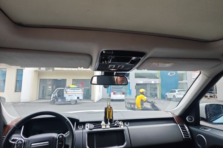Used Land Rover Range  Headliner
