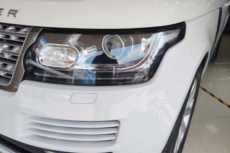 Used Land Rover Range 2015 3.0 SC V6 Vogue Left Front Headlight