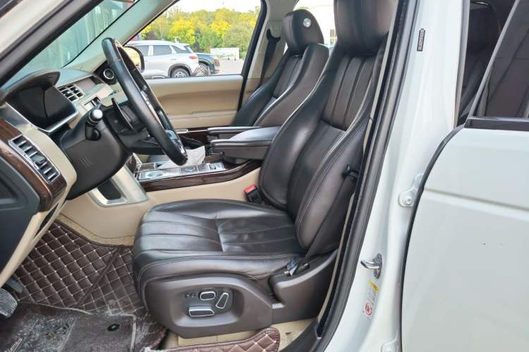 Used Land Rover Range  Left Front Seat