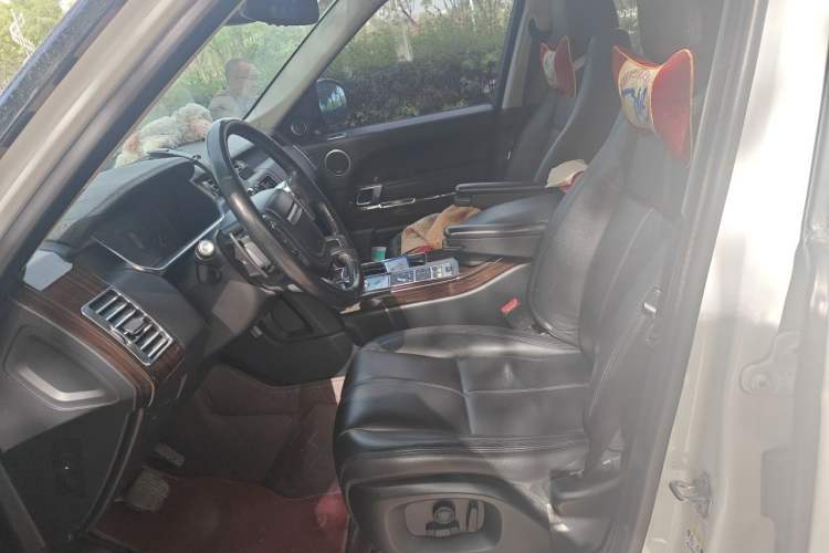 Used Land Rover Range  Left Front Seat