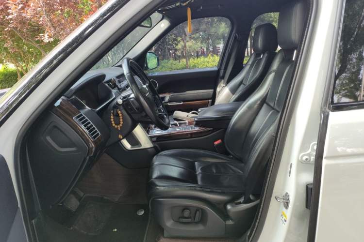 Used Land Rover Range  Left Front Seat