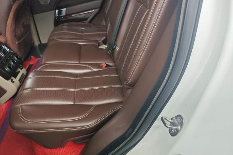 Used Land Rover Range  Left Rear Seat