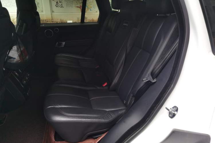 Used Land Rover Range  Left Rear Seat