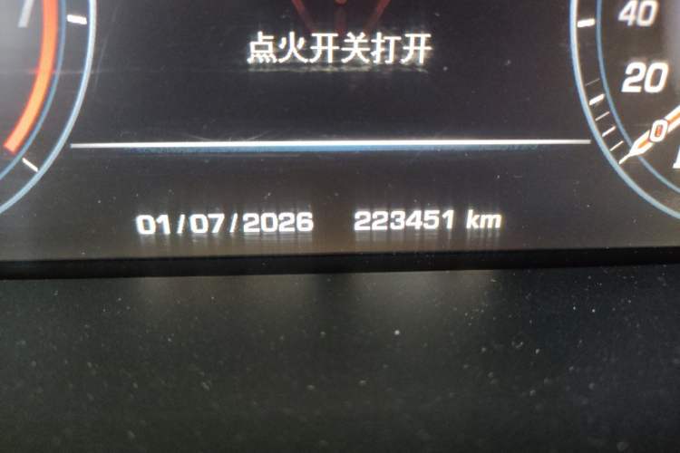 Used Land Rover Range  Odometer Close Up