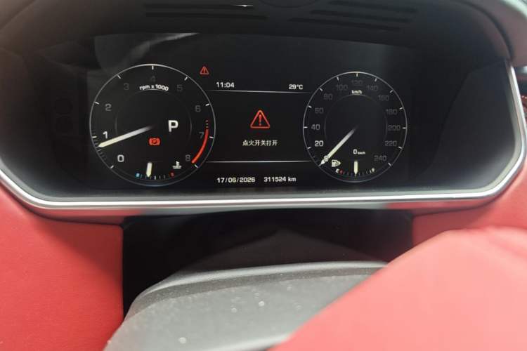 Used Land Rover Range  Odometer Close Up