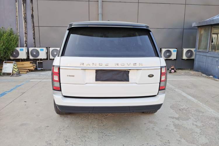 Used Land Rover Range  Rear