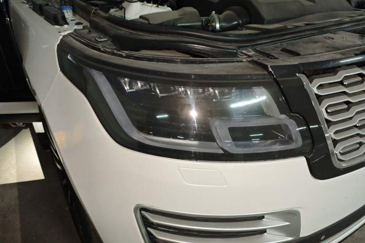 Used Land Rover Range 2015 3.0 SC V6 Vogue SE Long-Wheelbase Edition Right Front Headlight
