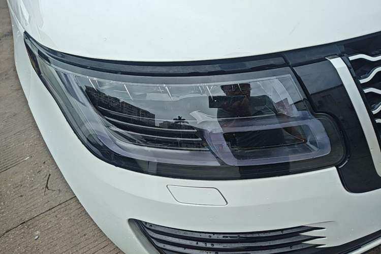 Used Land Rover Range  Right Front Headlight