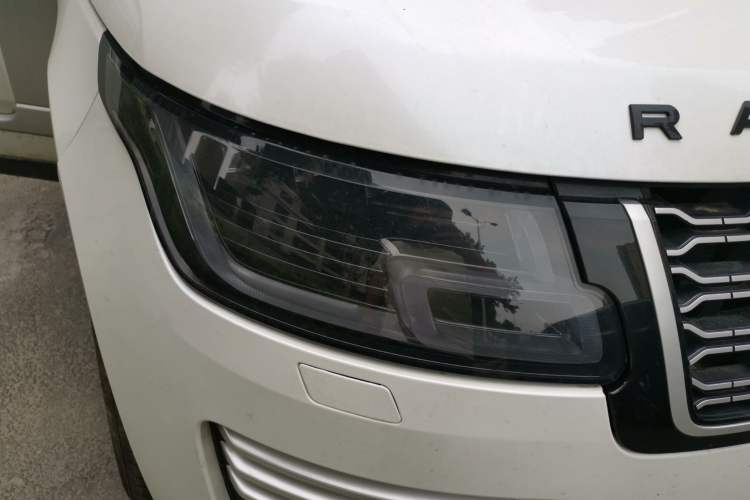 Used Land Rover Range 2015 3.0 SC V6 Vogue Right Front Headlight