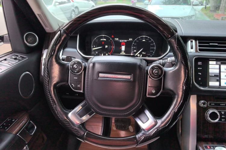 Used Land Rover Range 2015 3.0 TDV6 Vogue Steering Wheel